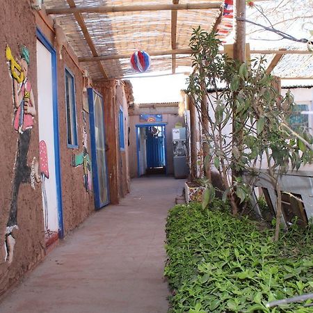 Hostal Atacama Tatais Сан-Педро-де-Атакама Экстерьер фото