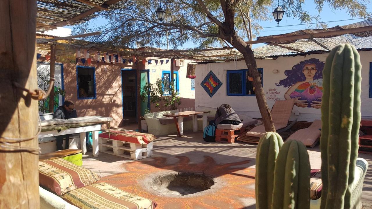 Hostal Atacama Tatais Сан-Педро-де-Атакама Экстерьер фото