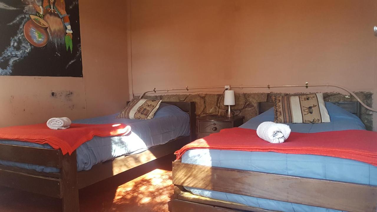 Hostal Atacama Tatais Сан-Педро-де-Атакама Экстерьер фото